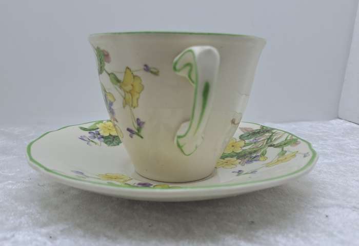 Vintage 1938-1959 Royal Doulton Bone China Tea Duo Made in England