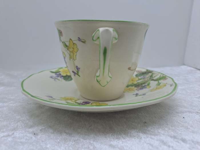 Vintage 1938-1959 Royal Doulton Bone China Tea Duo Made in England