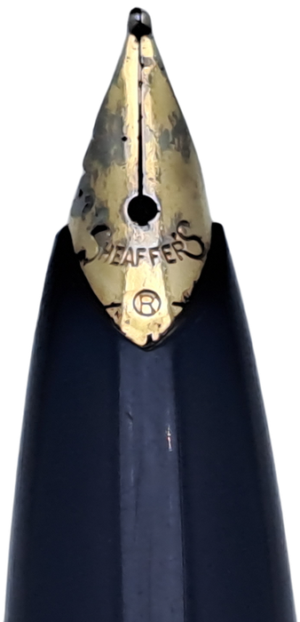Vintage Blue Sheaffer Fountain Pen with Piston filling system in Sheaffer Case(see condition)