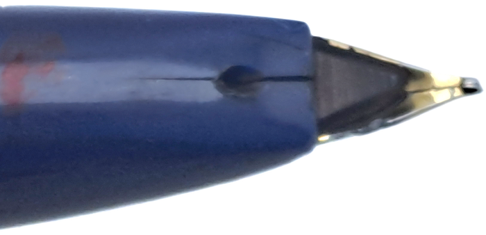 Vintage Blue Sheaffer Fountain Pen with Piston filling system in Sheaffer Case(see condition)