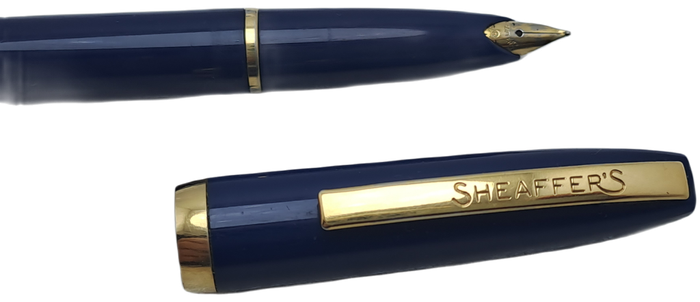 Vintage Blue Sheaffer Fountain Pen with Piston filling system in Sheaffer Case(see condition)