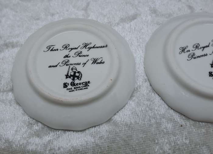 Vintage Circa 1981 The Royal Family set of 8 plus 1-St.George Fine China mini Plates