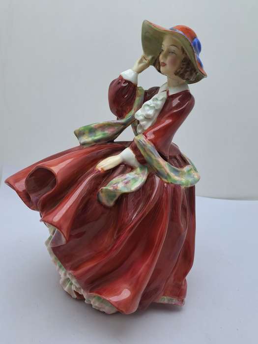 Vintage Royal Doulton Porcelain Figurine `Top of the Gill` HN 1834 -Repaired.