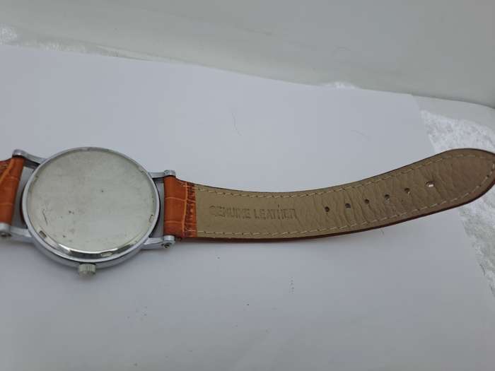 Unused Quartz watch with Myota movement Japan -Working -Leather strap