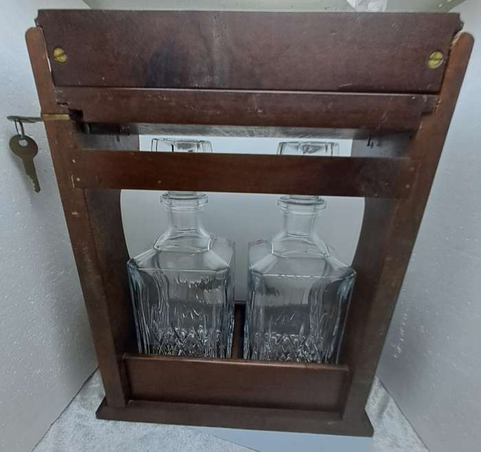 Vintage 2 decanter Tantalus with Oak Frame -with Key