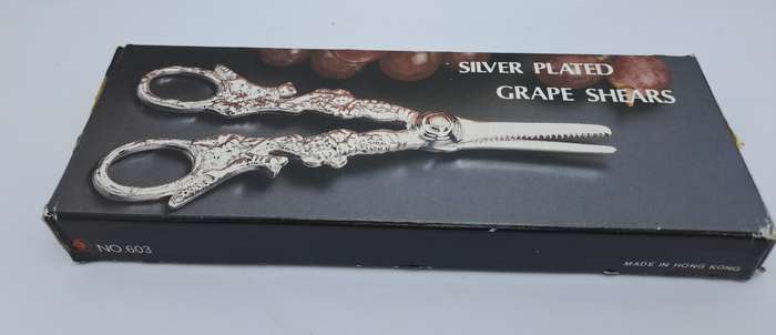 Vintage Elweco Silver Plated Grape Shears -boxed