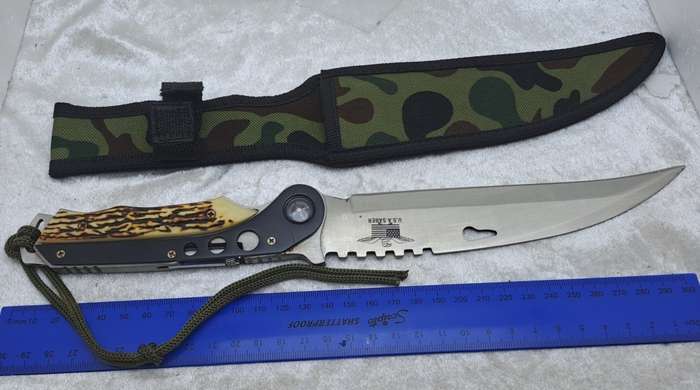 Pre-Owned USA Saber Survival Knife with Canvas Sheath