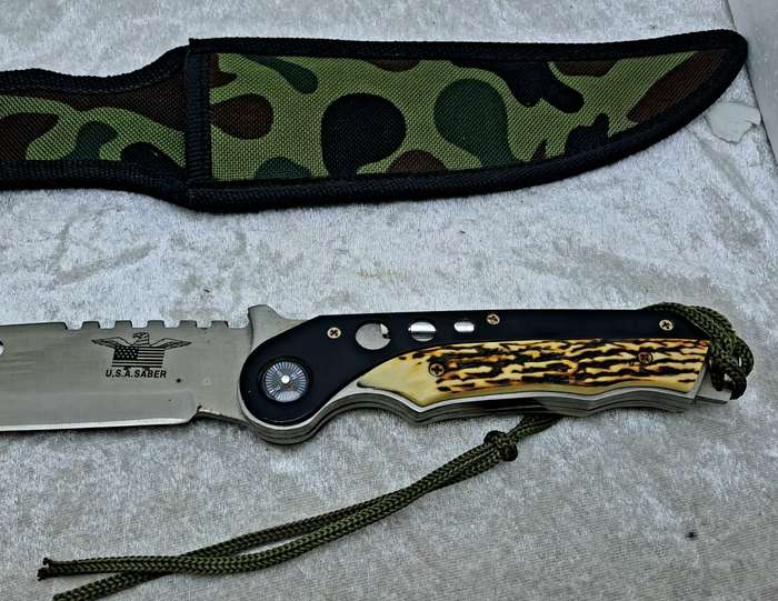 Pre-Owned USA Saber Survival Knife with Canvas Sheath