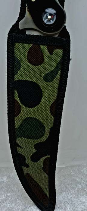 Pre-Owned USA Saber Survival Knife with Canvas Sheath