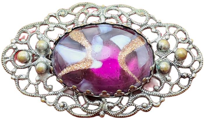 Vintage Metal Brooch -5,2cm x3cm