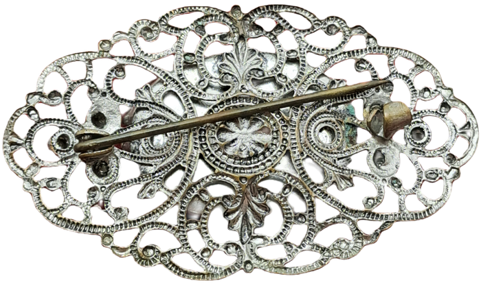 Vintage Metal Brooch -5,2cm x3cm