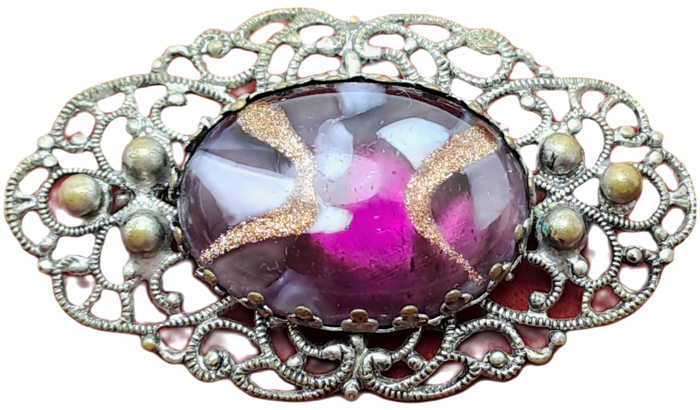 Vintage Metal Brooch -5,2cm x3cm