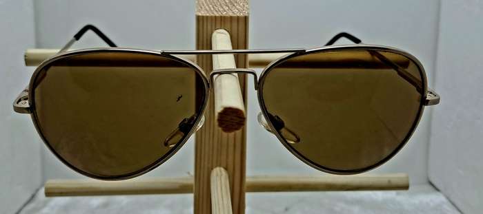Pre-Owned Buchdeichmann Sunglasses 4669