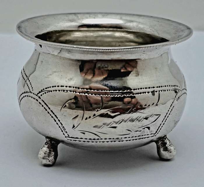 Hallmarked Antique 1904-1908 Kiev Imperial 84 Russian SILVER Salt Cellar