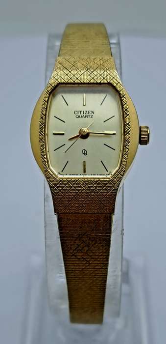 Vintage Ladies Citizen Quartz watch 4031 -491316 (NOT WORKING) Original strap