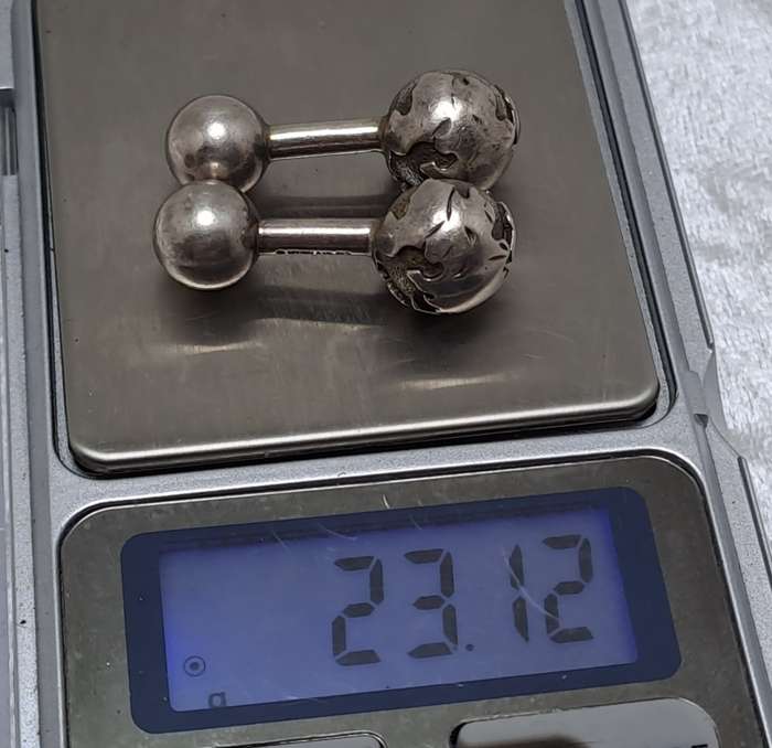a Pair of Vintage Sterling SILVER (tested) Globe -Barbell Cufflinks by Tiffany & Co -boxed