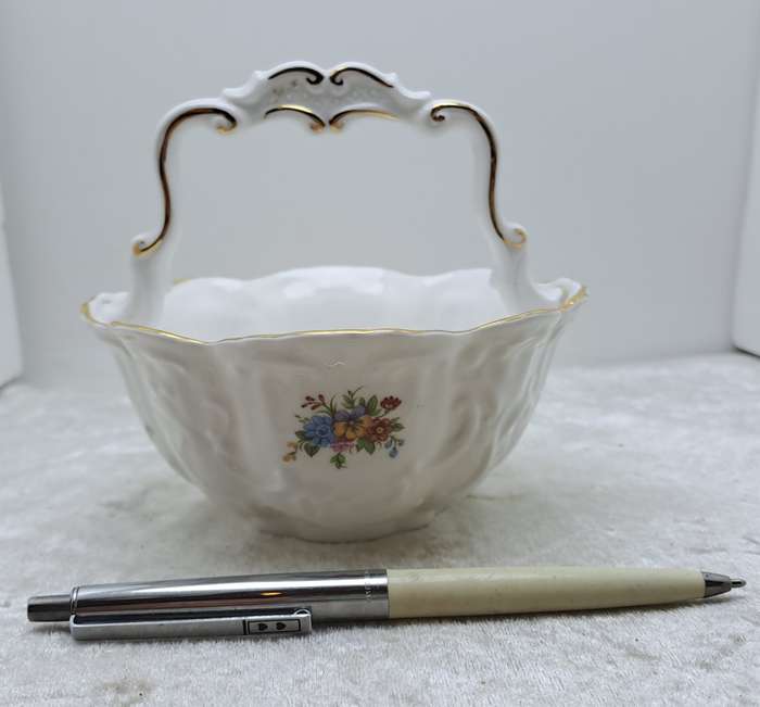 Vintage Queens Rosina Fine Bone China Sugar Basket made in England