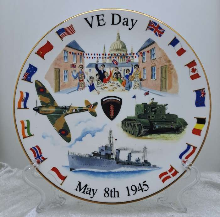 1945-1995 To Commemorate the cessation of the War in Europe and the Far East bone China Sevarg Plate