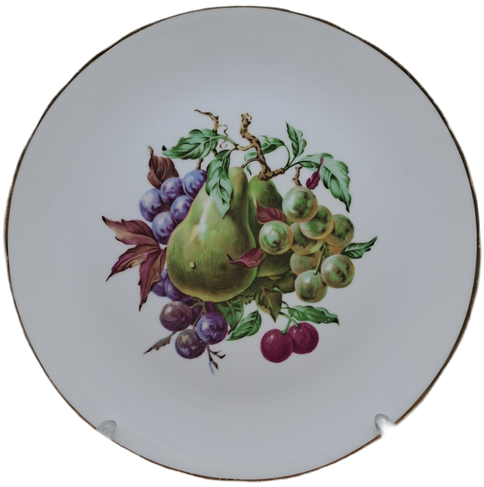 A Vintage TUSCAN Fine Bone China Fruit design Plate Made in England.