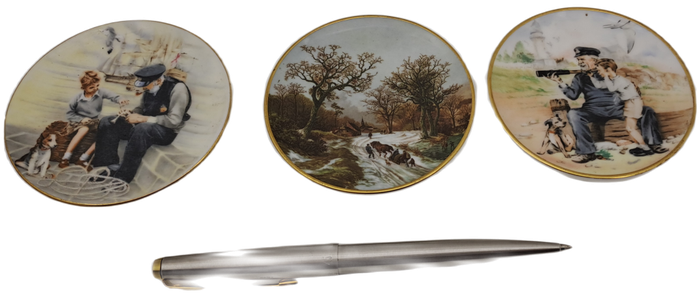 Collectable Vintage small Coalport Bone China Plates No 13,15 and 18