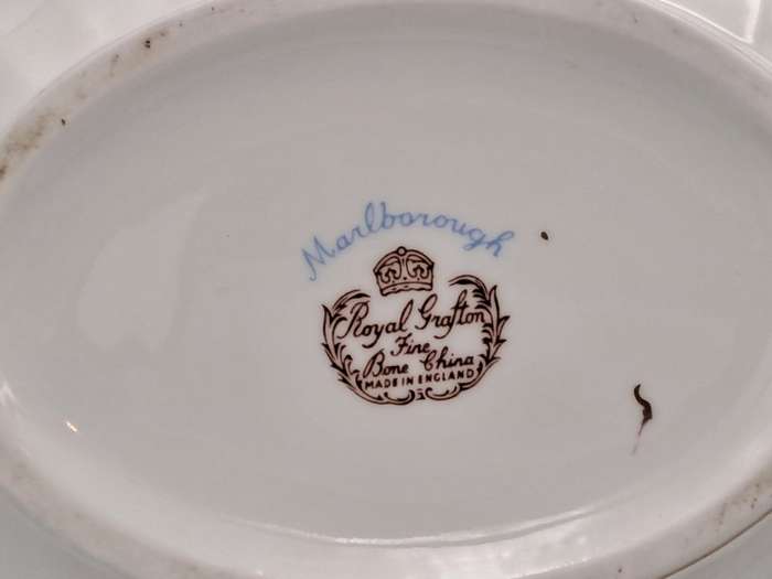 Vintage Royal Grafton MARLBOROUGH Large Tea Pot -Fine Bone China