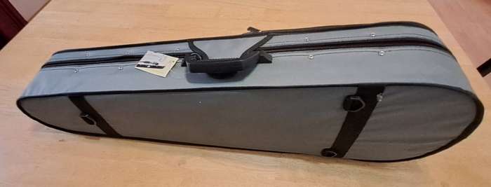 Sandner SV-2 4/4 Full Size Violin in Case -As New -made in Germany.