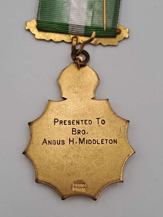 Vintage ARABIAN (K)Nights  LODGE 9546 Masonic Jewel (Free Mason) Engraved
