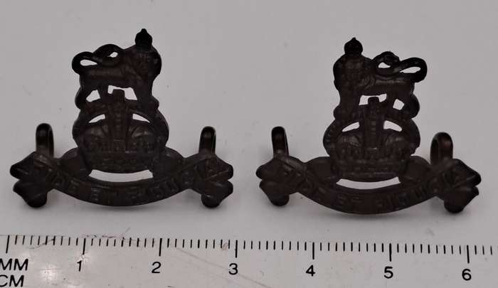 British Army: Royal Army Pay Corps Collar Badges 28mm x 30mm