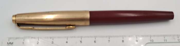 Vintage Maroon 1/10 12kt Rolled Gold Maroon - LADY Parker Fountain Pen -Ink Tested-Boxed