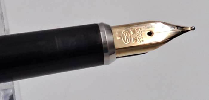 Vintage Cross 1/20 14kt Rolled Gold Fountain Pen 14kt 585 Nib -Ink Tested-Branded and engraved