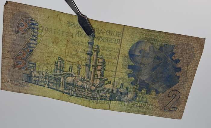 1984 -2 Rand Bank Note - -Signature de Kock-Circulated - Van Riebeeck watermark