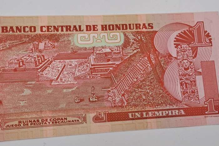 2016  Honduras 1 Lempira-Bank note -  Uncirculated