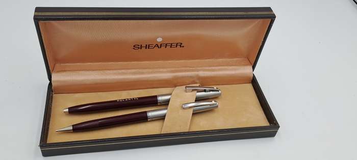 Vintage White dot Sheaffer 440 ballpoint pen and Pencil set -Branded- see condition