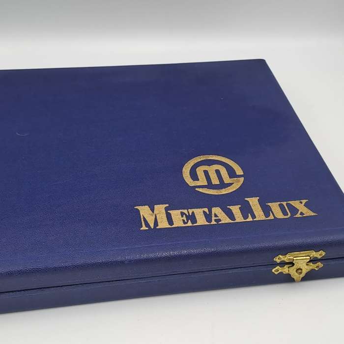 Eyeware -Vintage Optometrist  Metalux Tinted Lenses sample Kit in case