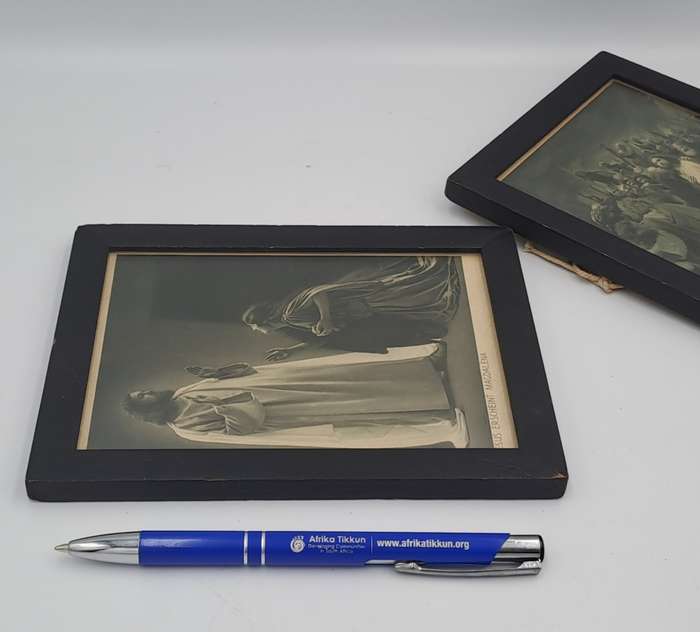 2 very old Framed Prints Jesus Erscheint Magdalena and Judaskuss