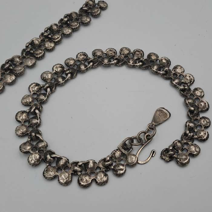 Vintage Yochi Necklace with Blue stones- need Repairs - Made in New York
