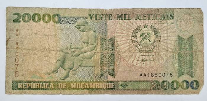 1999  Mozambique 20 000 Meticais Banknote-see condition