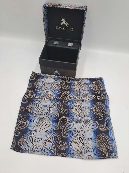 Vintage Cavalieri Cufflinks and Pocket Square Gift set -The Tie is Missing