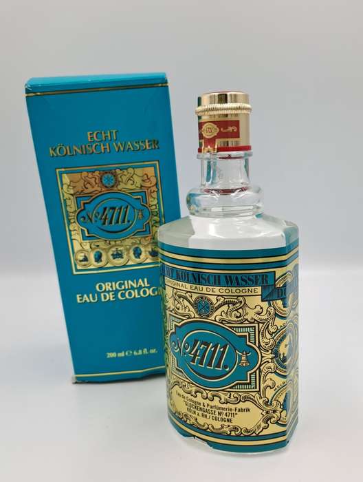 Original Kolnisch Wasser 4711 Eau de Cologne Original 200ml -full -seal broken in Box.