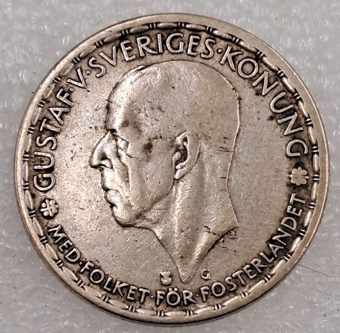 1943 Sweden (Silver .400) 1 Krona - Gustaf V