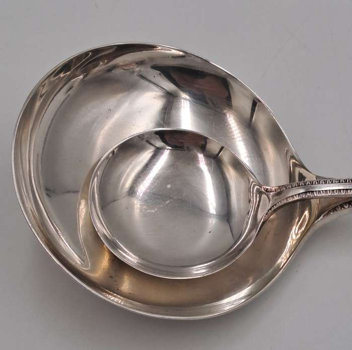 Vintage Silver plated EP.N.S Spoons 3 x 13,2cm x 4,4cm and 1 x 21,2cm x 7,7cm