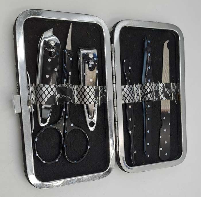 Unused- Rectangular Manicure 6 in 1 set