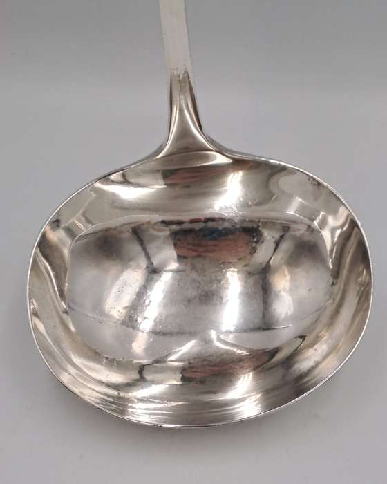 Large Vintage Silver plate Sauce/Soup Ladle E.P.N.S