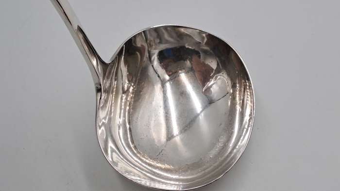 Large Vintage Silver plate Sauce/Soup Ladle E.P.N.S