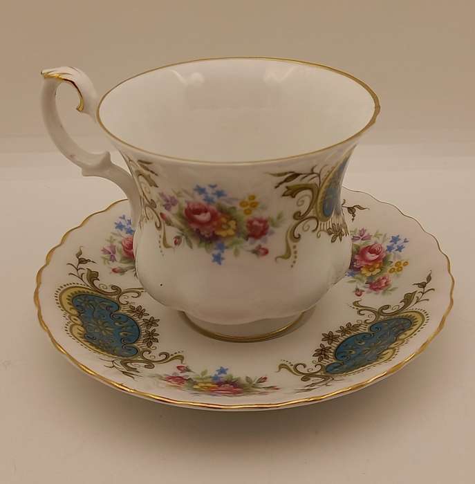 Vintage Royal Albert Berkeley coffee Duo (3 available Bid is for one )