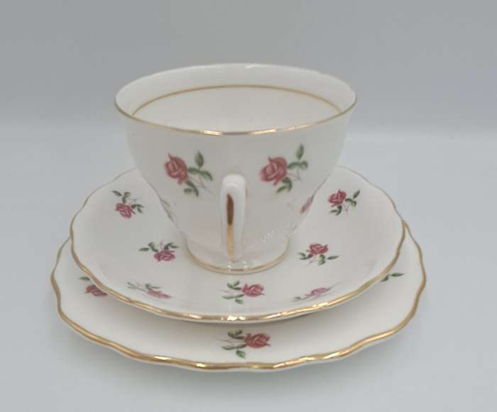 Vintage COLCLOUGH Bone China TRIO Made in England   ( 6 Available) Excellent Condition