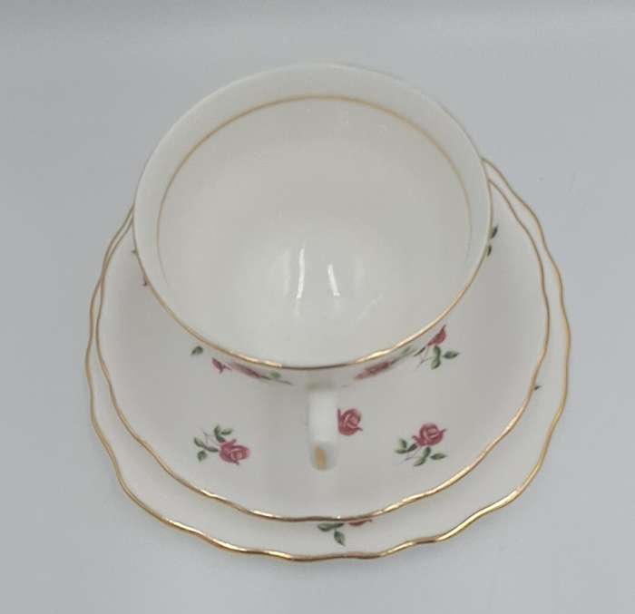 Vintage COLCLOUGH Bone China TRIO Made in England   ( 6 Available) Excellent Condition