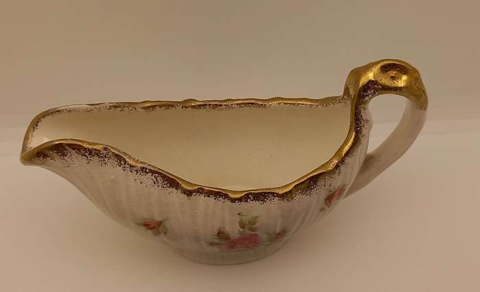 Vintage Crown Ducal ware Sauce Boat 135x55x175mm made in England