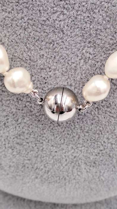 2 Genuine 10mm Pearl Necklaces 64cm and 40cm