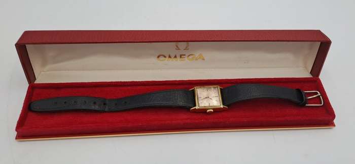 Vintage 1960's Ladies Omega Gold Plated Automatic Watch with  Omega Box-Working but need restoration